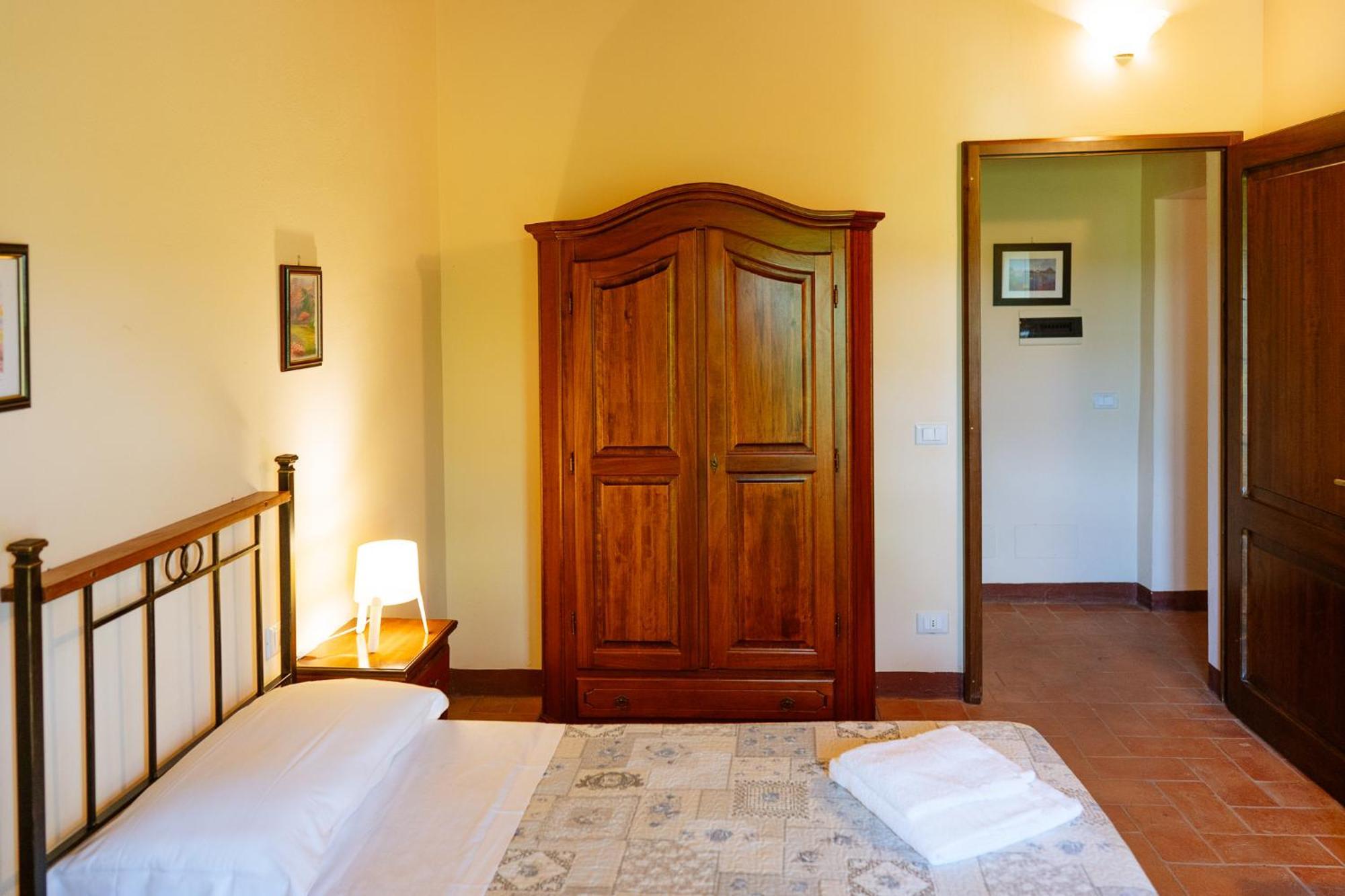 Villa Le Beringhe - Wine Pool & Relax Colle Val D'Elsa Exterior photo