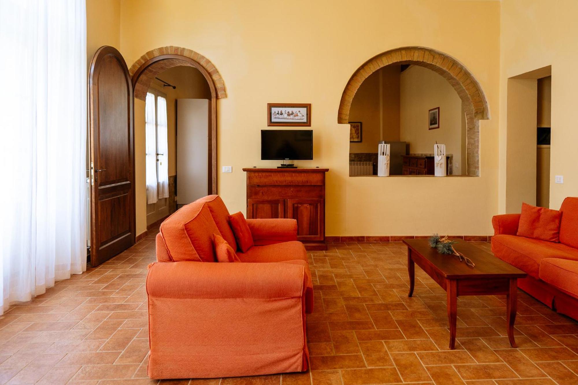 Villa Le Beringhe - Wine Pool & Relax Colle Val D'Elsa Exterior photo